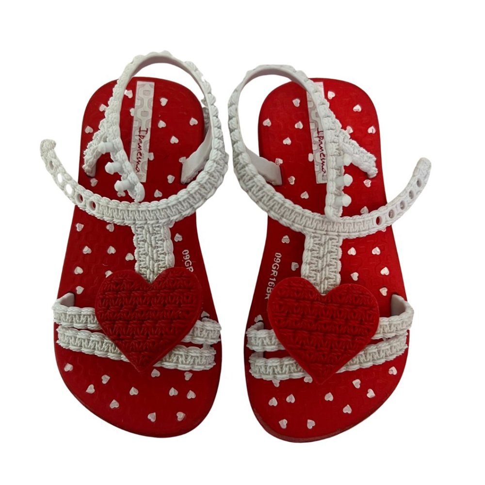 KIDS IPANEMA red and white heart rubber sandals Size 6